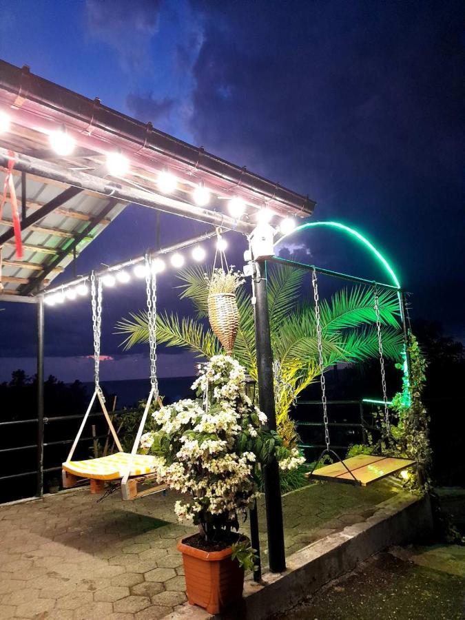 Kemeni Gardens Hotel Batumi Bagian luar foto