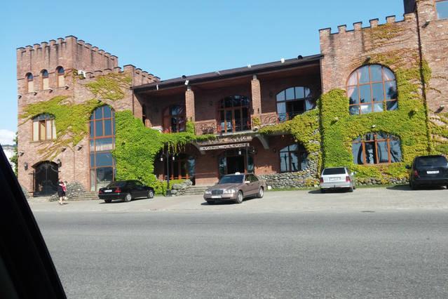 Kemeni Gardens Hotel Batumi Bagian luar foto